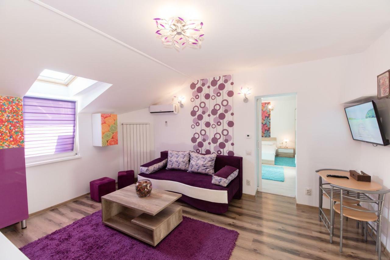 Queen Holiday Apartment Bucureşti Ngoại thất bức ảnh